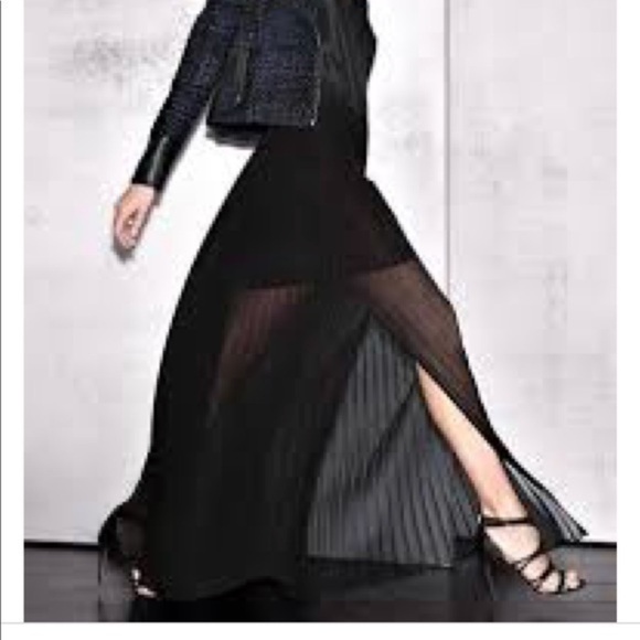 Victoria’s Secret Black Maxi Skirt Size 2 - Picture 1 of 5